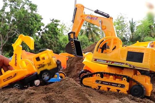 网红挖掘机吃瓜少女,揭秘网络红人的真实一面 第2张 网红挖掘机吃瓜少女,揭秘网络红人的真实一面 第2张